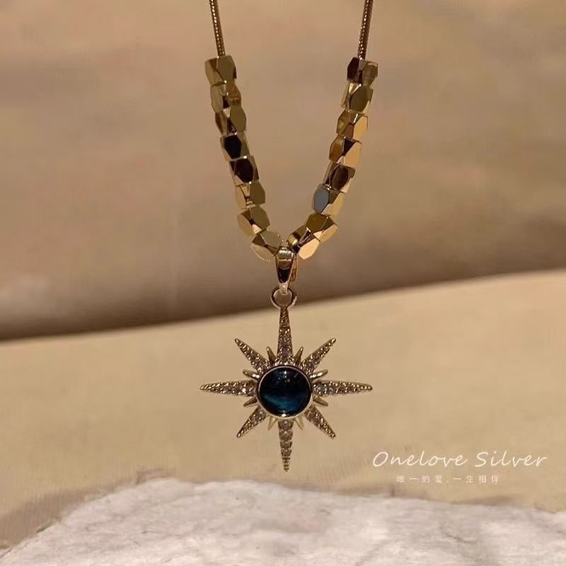 Dreamy Blue Crystal Sunburst Pendant Necklace – Pavé Zircon Starburst Gold Clavicle Chain for Women