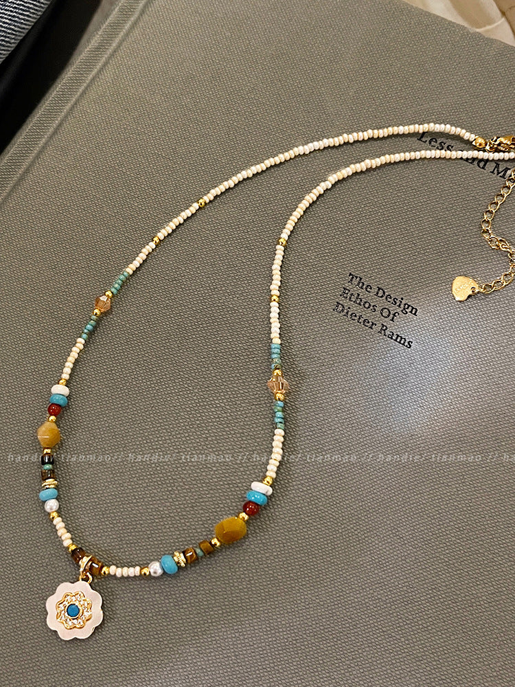 Boho Turquoise Flower Pendant Beaded Necklace – Dainty Natural Stone & Micro-Seed Bead Clavicle Choker for Women