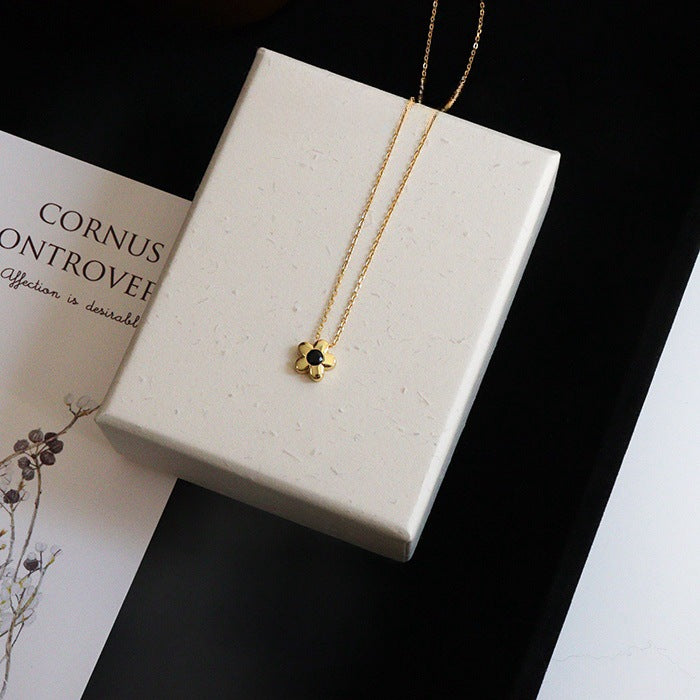 S925 Sterling Silver 18K Gold Plated Flower Pendant Necklace – Minimalist Floral Clavicle Chain for Women