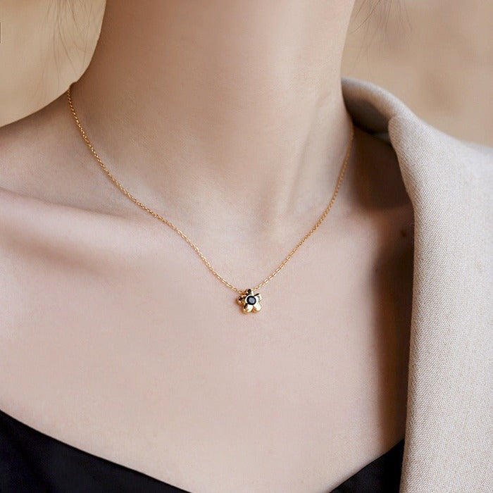 S925 Sterling Silver 18K Gold Plated Flower Pendant Necklace – Minimalist Floral Clavicle Chain for Women