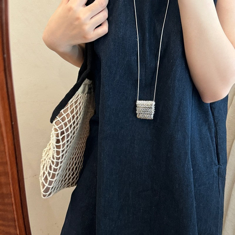 Mini Woven Handbag Pendant Long Necklace – Chic Silver Metallic Purse Charm Sweater Chain for Women
